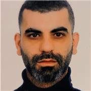 Enseigner l’arabe et l’anglais à ceux qui le veulent, étudiants ou autres
